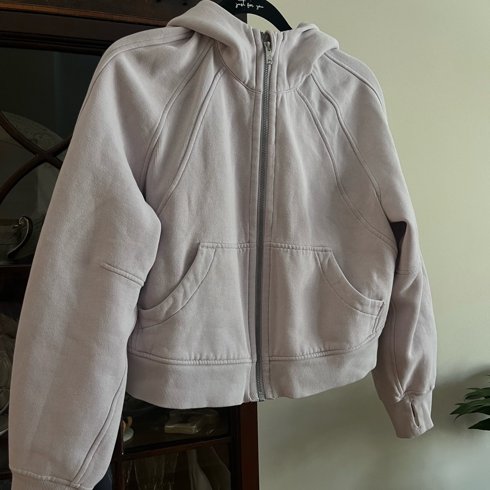 Lululemon cropped sweatshirt